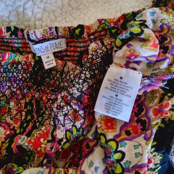 Patrons of Peace BOHO Rayon Breathable Gauzy Pull On Medium Shorts EUC - Picture 5 of 5